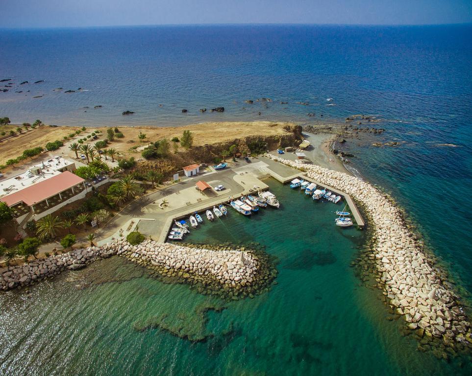 Kallinousa Beach Villa Pomos Exterior photo